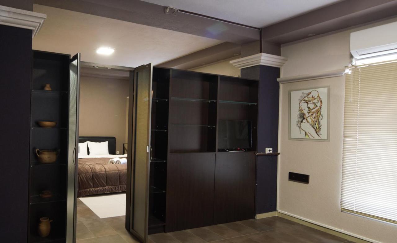 Hotel Ambasador Bitola Esterno foto