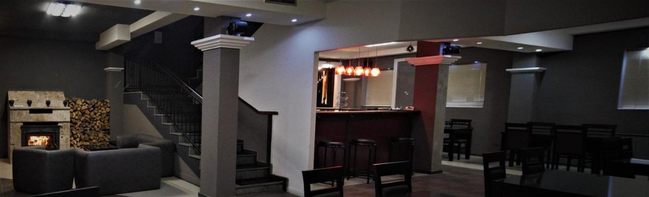Hotel Ambasador Bitola Esterno foto